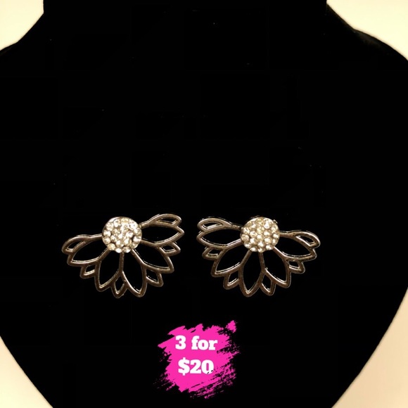 Lotus Flower Earrings with Clear Rhinestones - Picture 2 of 8